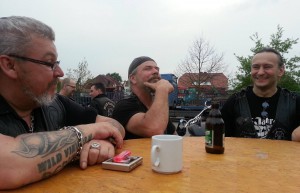 Seine Durchlaucht Akki ( links ) war auch am Start!