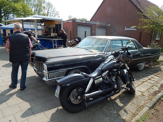 So sieht er gut aus. Aber für das rostige Teil € 6.500? Ich weiß nicht!