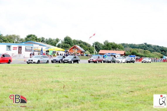 Sie warten auf den Showdown!