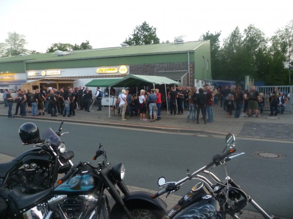 Schon um 20.00 Uhr gut besucht!