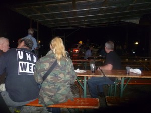 Bei den Motorradfreunden hatten sich die Bänke bereits gelichtet. 