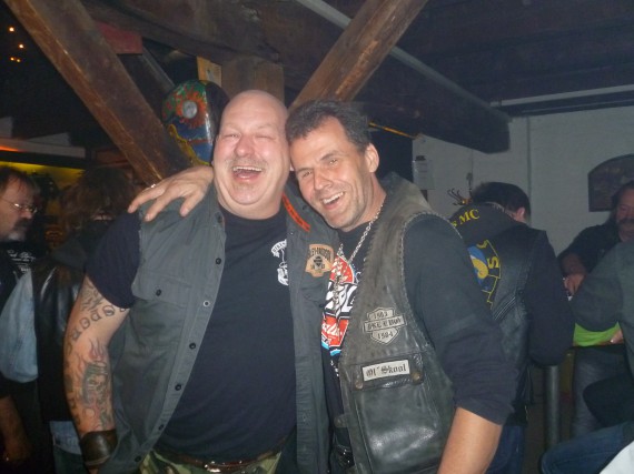 Gute Laune gleich zum Start. Woitzek und ich!