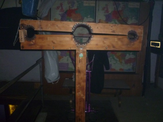 Da ich mich benommen hatte, blieb mir das Teil erspart!