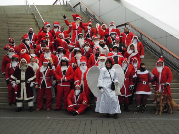 Wer ist denn nun der echte Santa Claus! Ach, ist ja latte!