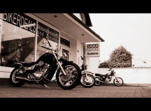 Two in One steht für Werkstatt und Teile-Shop!