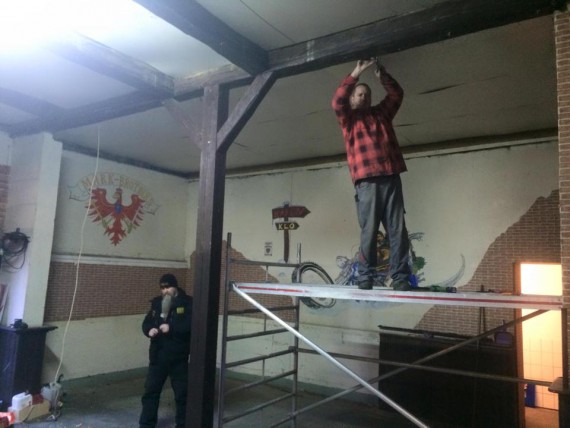 Wenn das Klubhaus fertig ist, würden wir uns über eine Einladung freuen.