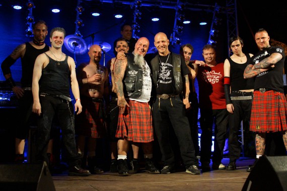 Die Limeted Booze Boys sind gern gesehene Gäste. Hier auf der 20-Jahre-Party!