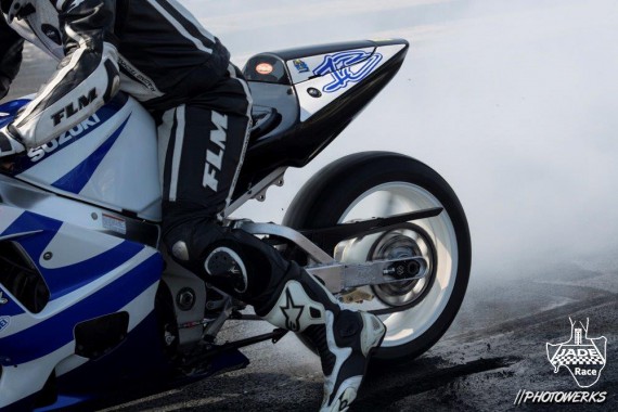 Das macht die Biker & Fans natürlich extrem an!