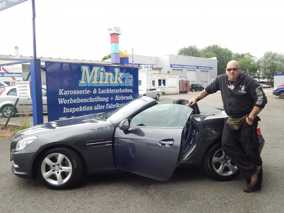 Schade, Michael Mink war nicht da und auf einer Tour zum AC/DC-Konzert.