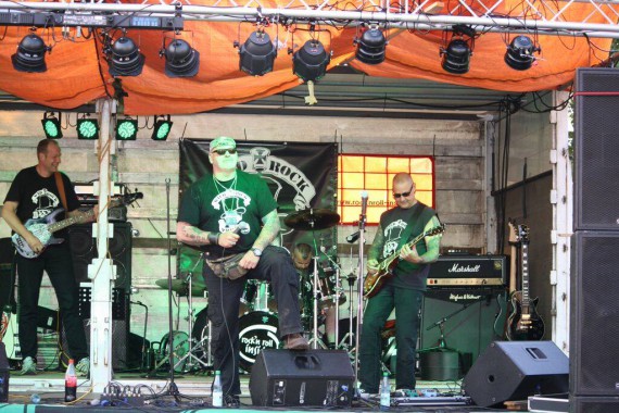 Wir sind mit unserer Premiere absolut zufrieden, trotz Nervorsität!