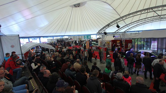 Zum 10th Anniversary der US-Car & Bike Show darf es noch voller als in 2014 werden!