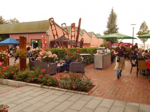 Böejes verfügt in Augustfehn über ein fettes Areal. Top für derartige Events.