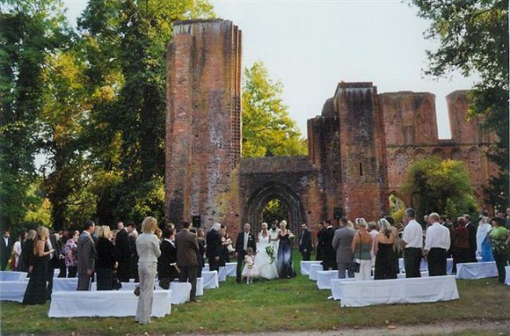 Natürlich beschränkt sich die Tätigkeit von Peter nicht nur auf Begräbnisse. 