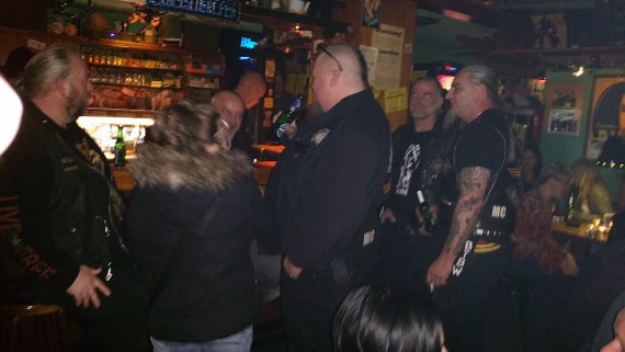 Als einer der wenigen Läden ist der Blues Club Meisenfrei noch mit Kutte besuchbar. Da macht kein Rocker Stunk!