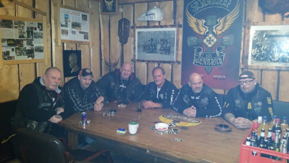 Die Talk-Atmosphäre war total locker. Logen, die Männers kennen sich bestens.