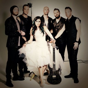 Within Temptation geben siche b enfalls mit ihrer charismatischen Frontfrau die Ehre!