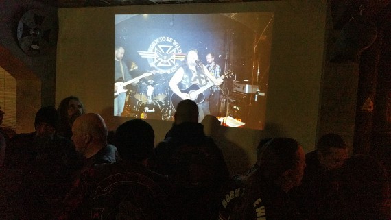 Auf einer Leinwand zog Freddy's Leben nochmals an uns vorbei!