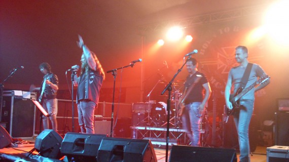 Der Frontmann hatte eine grandiose Stimme!