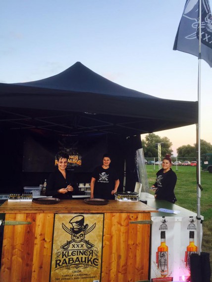 Auf Beach- und Motto-Partys sollte sowas ankommen!