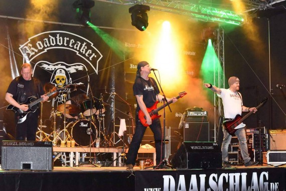 14012667_1748810938720810_1712824975_o