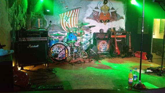 Hier lief die Premiere in neuer Besetzung des Wild Rock Projects ab. Schickes Teil!