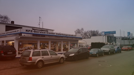 Autofit befindet sich in der Insterburger Straße in Bremen. 