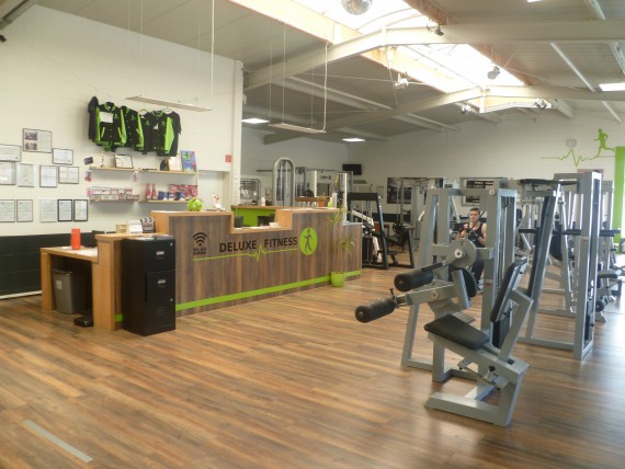 Für zukünftige bike-spiele dürfte wohl alles da sein. Das Fitness Deluxe von Daniel!