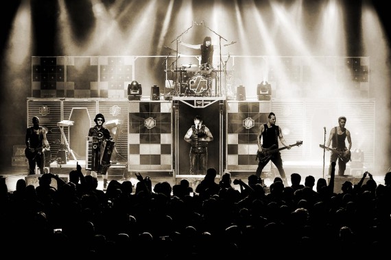 Besser als das Original? Nun, entscheidet selber nach dem Gig auf dem Jamboree!