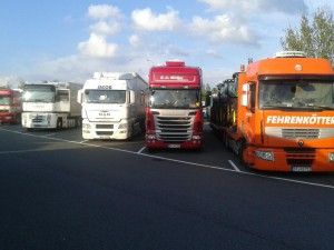 Der Autohof Schwarmstedt bietet 200 Plätze für LKw's, Caravans, usw..